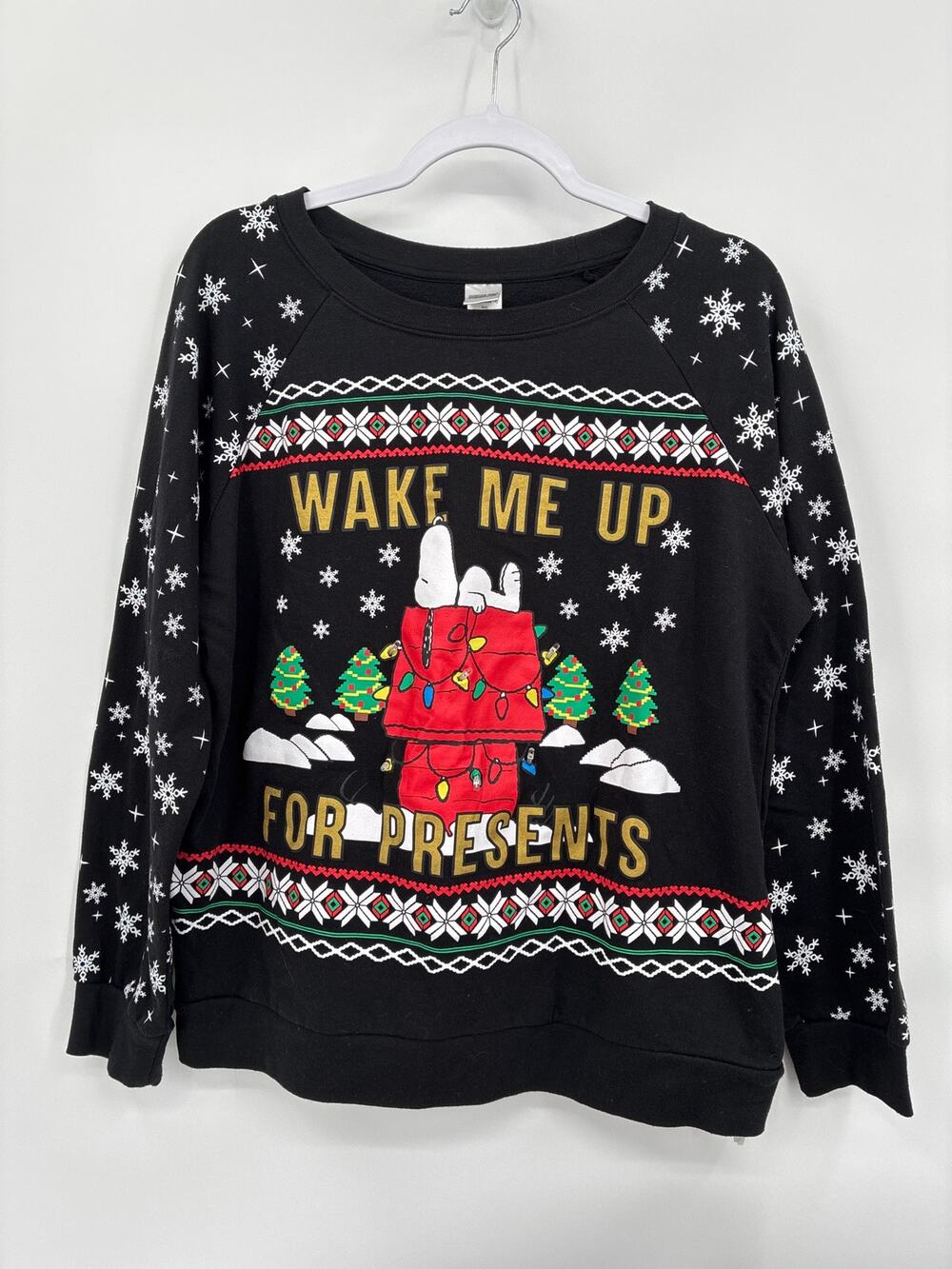 Christmas Peanuts Snoopy Sweatshirt “Wake Me up for Presents” Light Up XXL 19